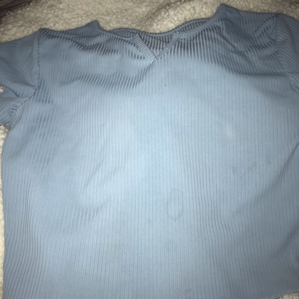 v-neck top!!